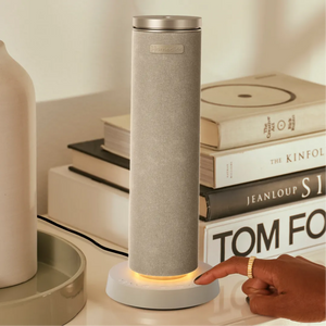 SereneScent™ Fabric Waterless Diffuser has adjust lighting control with just a tap