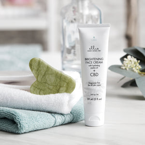 Jade Gua Sha + Brightening Face Cream