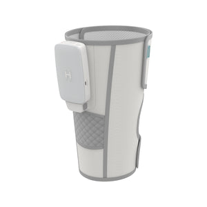 Close up view of a man setting up his Homedics® Modulair compression knee wrap.