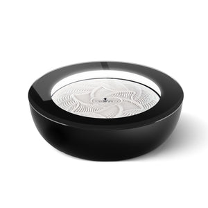 Black | Angled view of the 16