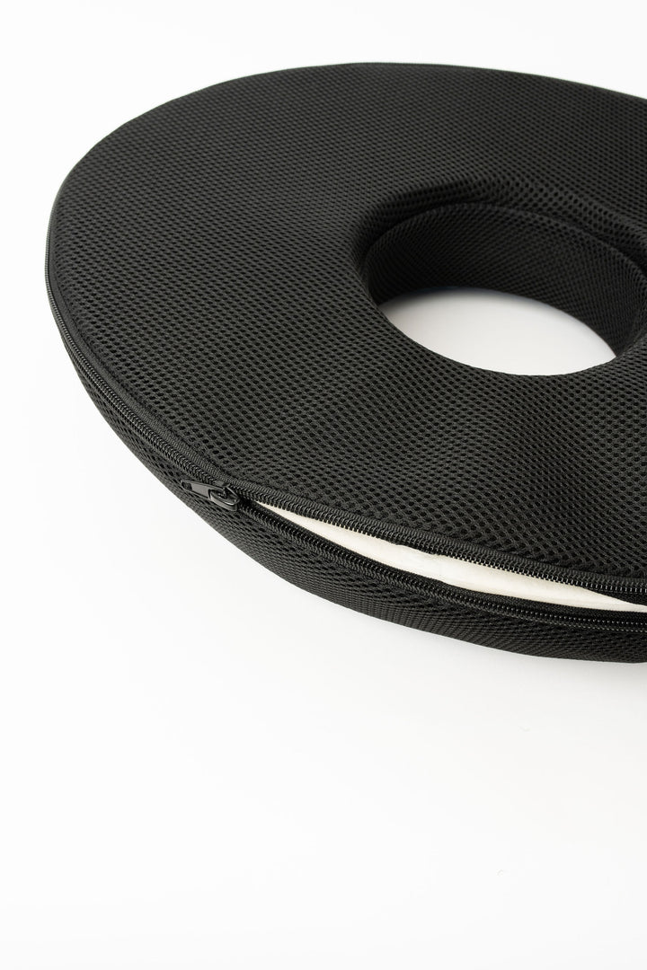 ObusForme Circular Gel Support Seat Cushion Close Up Zipper