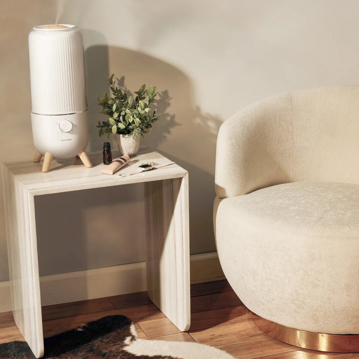 Image showing the coverage capacity Homedics® Ultrasonic Humidifier is up to 370 square feet